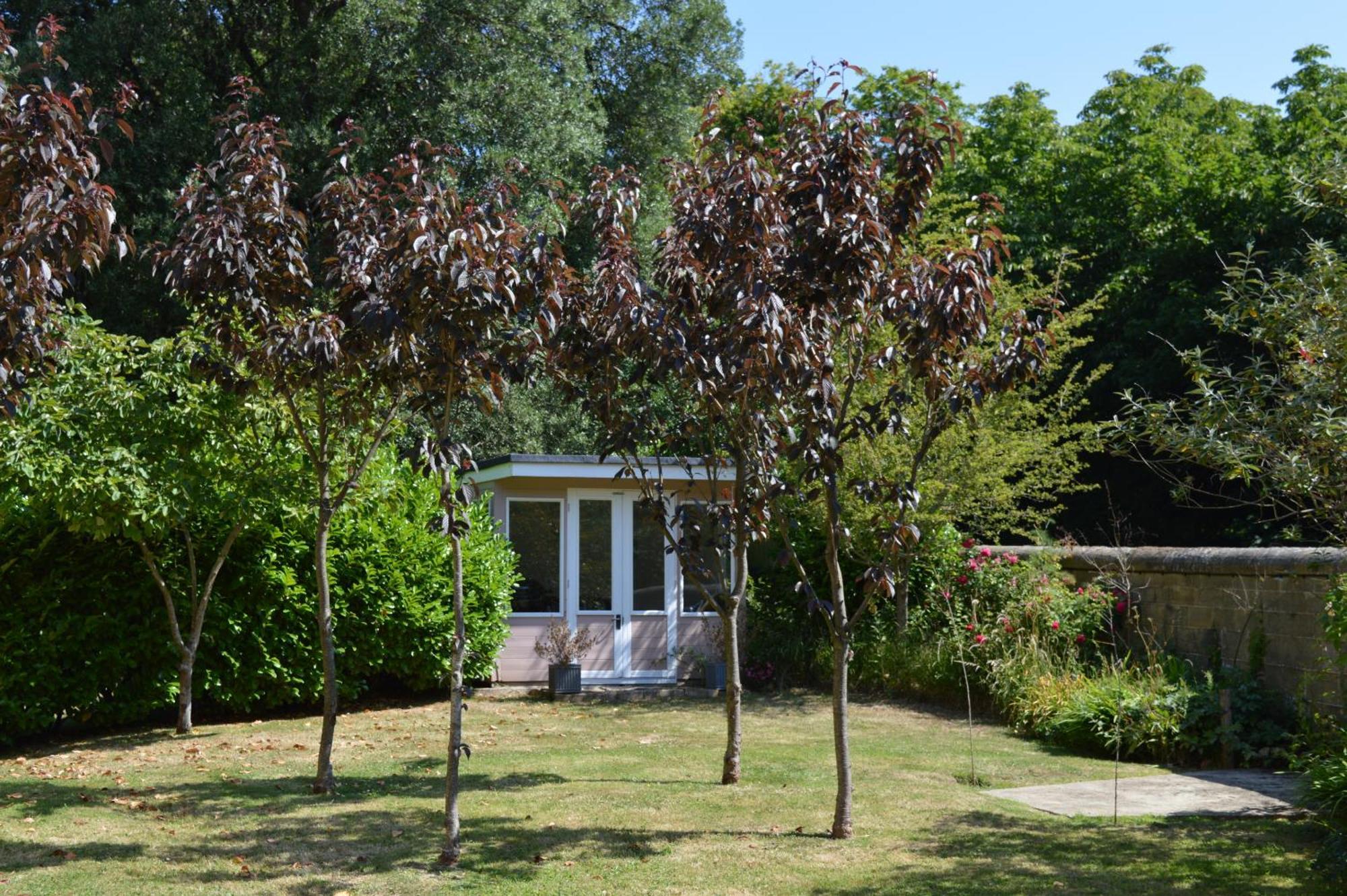 East Lodge Bolney Exterior photo